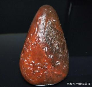 和田玉是天然奇石中的贵族,得一美玉足纳冷暖,欣赏和田玉原石