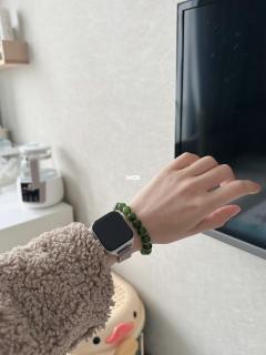 手表串串叠戴 iwatch+新疆和田玉碧玉手串