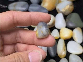 6.1克青花籽料.和田玉籽料独一无二没有同款,真正意义上的孤品,天然形