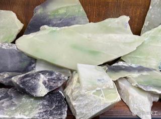 昆仑玉品种简介(和田玉青海料)